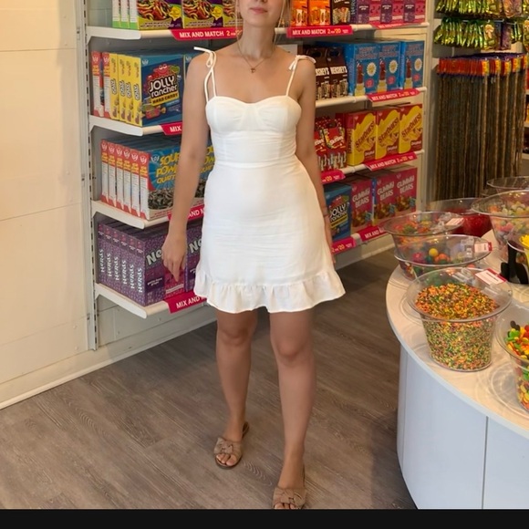 Dresses & Skirts - Mini dress